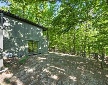 114 Cherokee Drive S - Photo Thumbnail 46