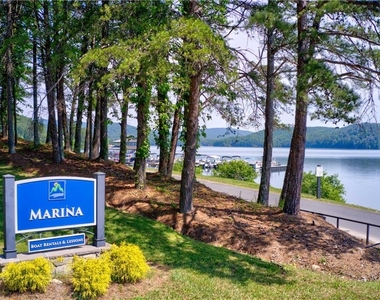 114 Cherokee Drive S - Photo Thumbnail 67