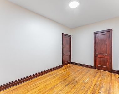 4938 W Monroe Street - Photo Thumbnail 6