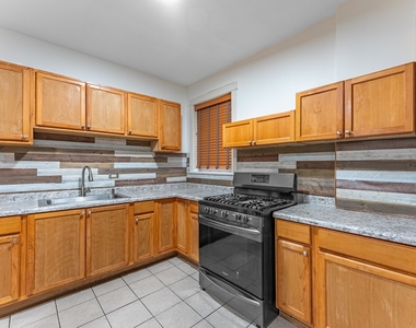 4938 W Monroe Street - Photo Thumbnail 1