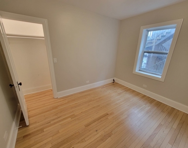6430 N Richmond Street - Photo Thumbnail 15