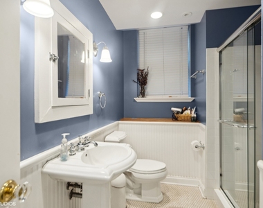 645 N Park Boulevard - Photo Thumbnail 18