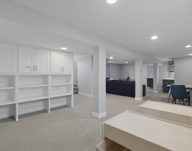 1828 W Berenice Avenue - Photo Thumbnail 13
