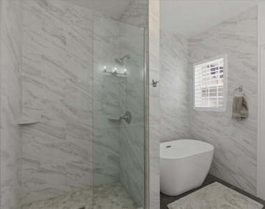 1828 W Berenice Avenue - Photo Thumbnail 14
