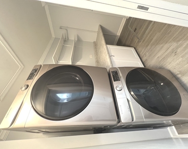 206 Raupp Boulevard - Photo Thumbnail 15