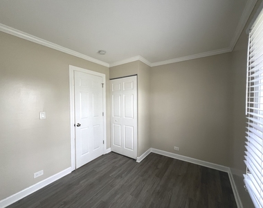206 Raupp Boulevard - Photo Thumbnail 12