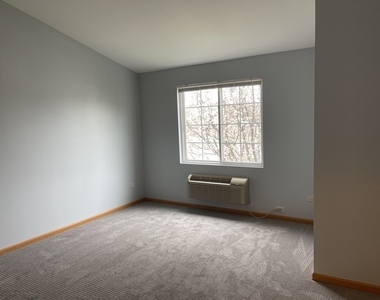 1517 Silverstone Drive - Photo Thumbnail 14
