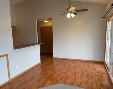 1517 Silverstone Drive - Photo Thumbnail 7