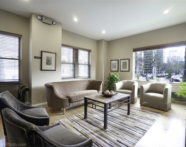 5000 S Cornell Avenue - Photo Thumbnail 1