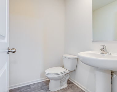 2131 Sassafras Way - Photo Thumbnail 4