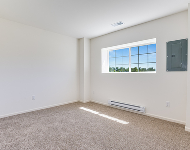 2131 Sassafras Way - Photo Thumbnail 10