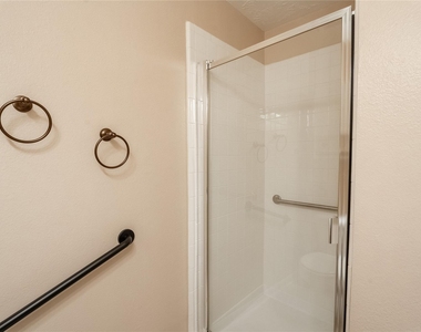 8051 Bay Branch Drive - Photo Thumbnail 11