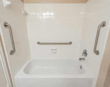 8051 Bay Branch Drive - Photo Thumbnail 7