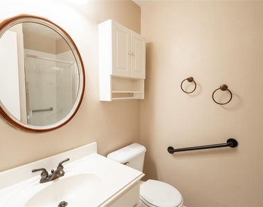 8051 Bay Branch Drive - Photo Thumbnail 12