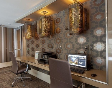 2111 Westheimer Road - Photo Thumbnail 8