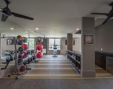 2111 Westheimer Road - Photo Thumbnail 10