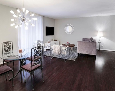 3401 Timmons Lane - Photo Thumbnail 5