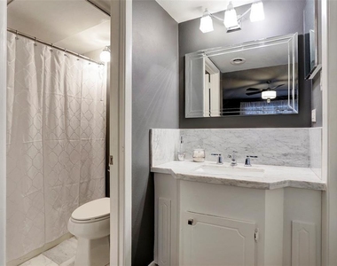3401 Timmons Lane - Photo Thumbnail 12