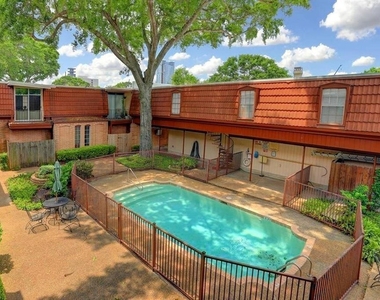3401 Timmons Lane - Photo Thumbnail 14