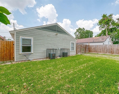 915 Adele Street - Photo Thumbnail 14