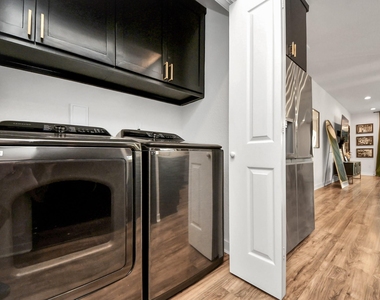 111 Jenkins Street - Photo Thumbnail 18
