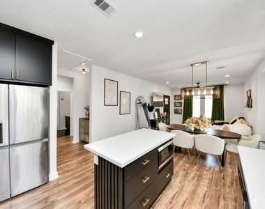 111 Jenkins Street - Photo Thumbnail 7