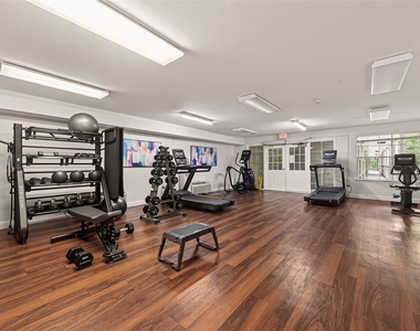7575 Willow Chase Blvd - Photo Thumbnail 13