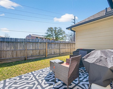 118 Snug Harbor Drive - Photo Thumbnail 28