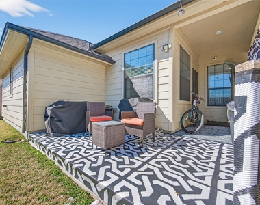 118 Snug Harbor Drive - Photo Thumbnail 30