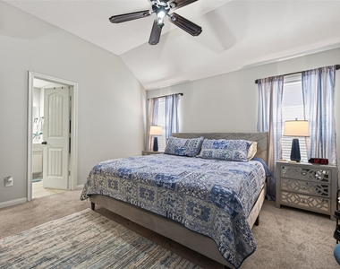 118 Snug Harbor Drive - Photo Thumbnail 23