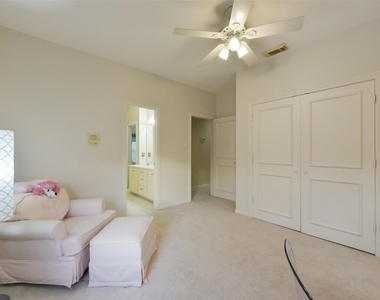 14810 Tumbling Falls Court - Photo Thumbnail 18