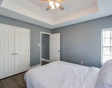 3330 Kelton Street - Photo Thumbnail 23