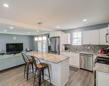 3330 Kelton Street - Photo Thumbnail 13