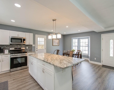 3330 Kelton Street - Photo Thumbnail 11