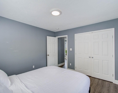 3330 Kelton Street - Photo Thumbnail 24