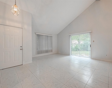 2915 Windchase Boulevard - Photo Thumbnail 2