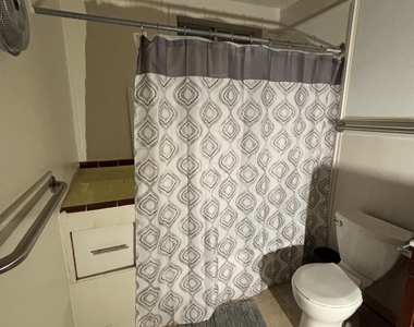 928 Main Street - Photo Thumbnail 7