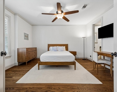 1521 Oakdale Street - Photo Thumbnail 5