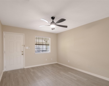 600 Palm Street - Photo Thumbnail 6