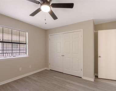 600 Palm Street - Photo Thumbnail 17