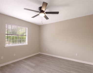 600 Palm Street - Photo Thumbnail 12