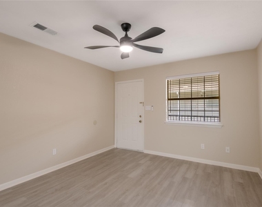 600 Palm Street - Photo Thumbnail 5