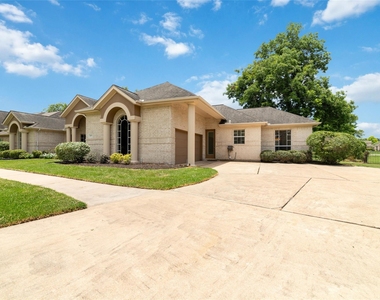 32610 Whitburn Trail - Photo Thumbnail 5