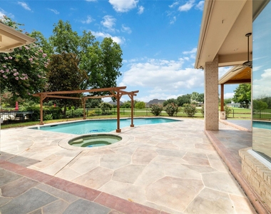 32610 Whitburn Trail - Photo Thumbnail 40