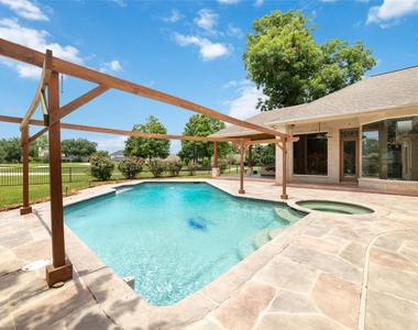 32610 Whitburn Trail - Photo Thumbnail 46