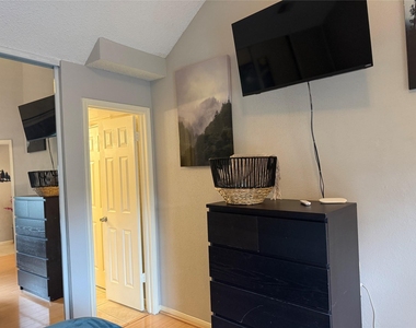 2300 Old Spanish Trail - Photo Thumbnail 39