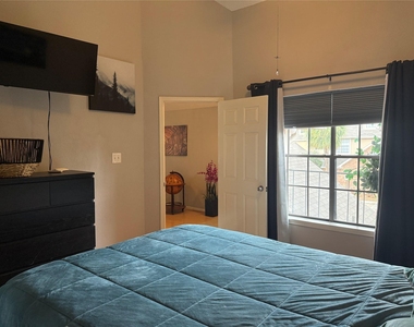 2300 Old Spanish Trail - Photo Thumbnail 43