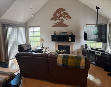 2300 Old Spanish Trail - Photo Thumbnail 10