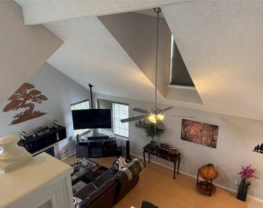 2300 Old Spanish Trail - Photo Thumbnail 18