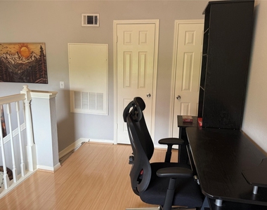 2300 Old Spanish Trail - Photo Thumbnail 15